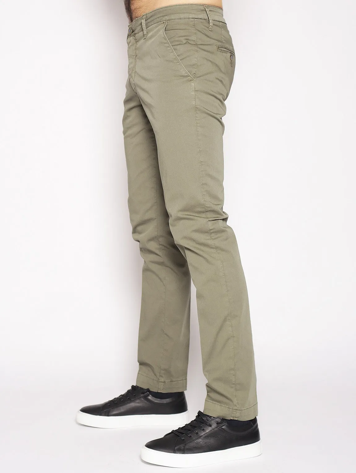 MANUEL RITZ - Pantaloni chinos slim fit MILITARE