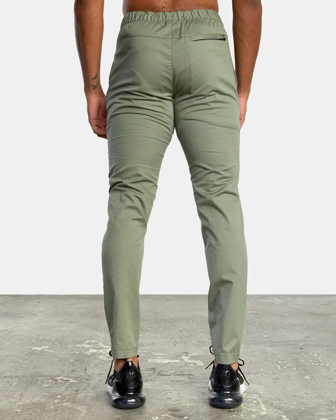 Spectrum Track Pant Iii - Agave Green